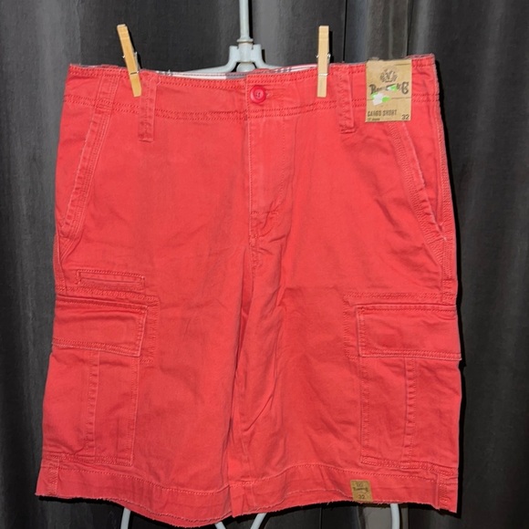 roebuck Other - Mens pink cargo shorts Roebuck and Co 32